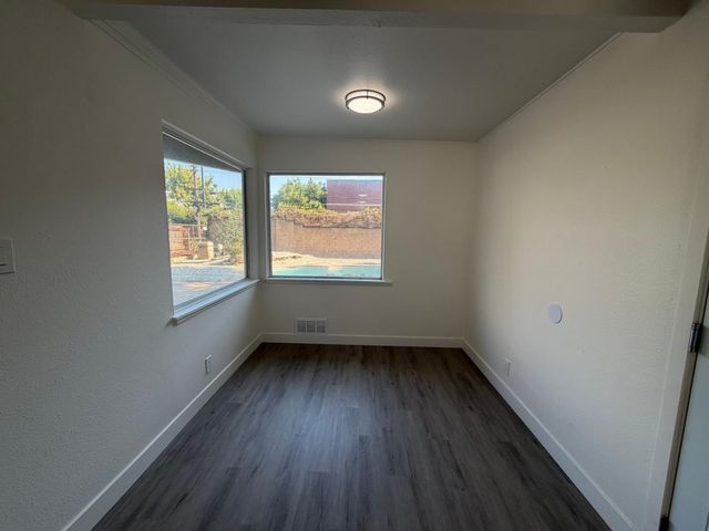 4224 Boone Ln, Sacramento, CA 95821