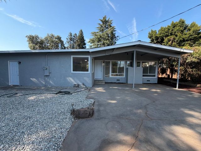 4224 Boone Ln, Sacramento, CA 95821