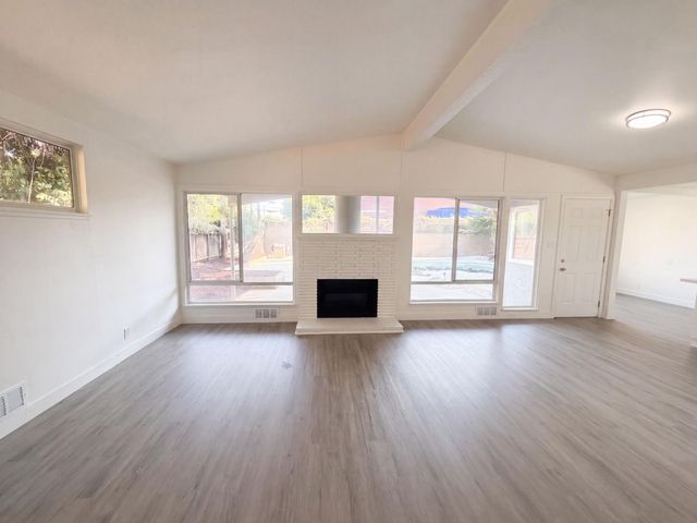 4224 Boone Ln, Sacramento, CA 95821