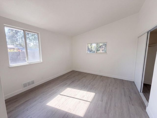 4224 Boone Ln, Sacramento, CA 95821