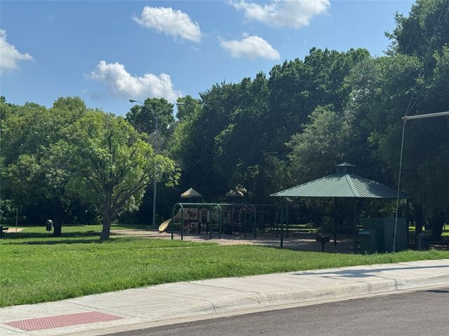 2447 E Pentagon Parkway, Dallas, TX 75241