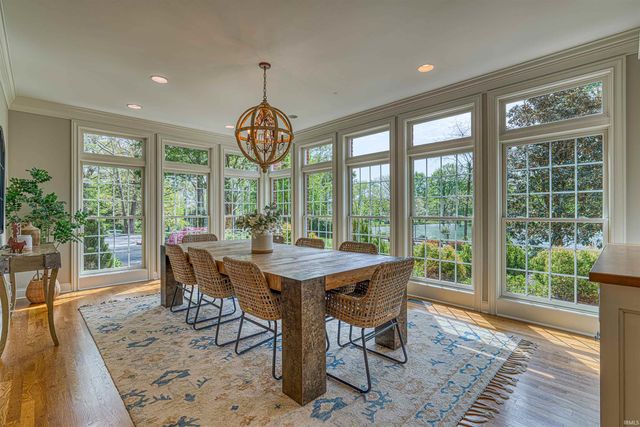 5800 Temper Trail Court, Evansville, IN 47720