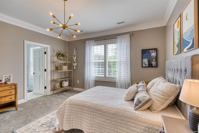 5800 Temper Trail Court, Evansville, IN 47720