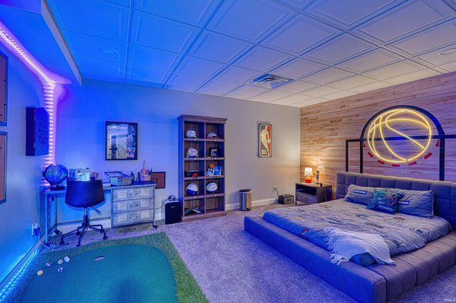 5800 Temper Trail Court, Evansville, IN 47720
