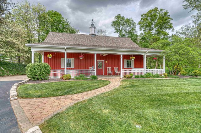 5800 Temper Trail Court, Evansville, IN 47720