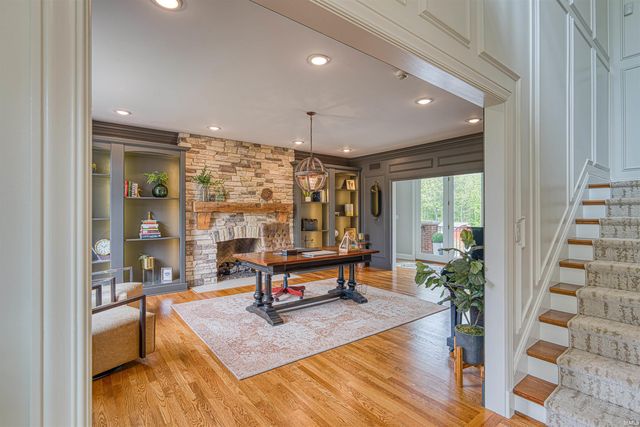 5800 Temper Trail Court, Evansville, IN 47720