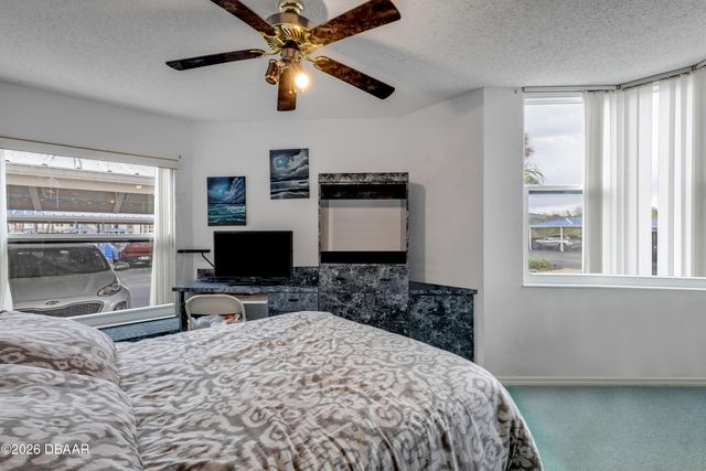 2700 N Peninsula Ave Apt 211, New Smyrna Beach, FL 32169