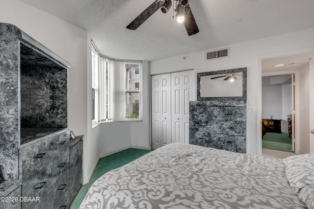 2700 N Peninsula Ave Apt 211, New Smyrna Beach, FL 32169