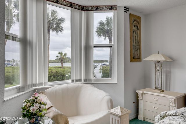 2700 N Peninsula Ave Apt 211, New Smyrna Beach, FL 32169