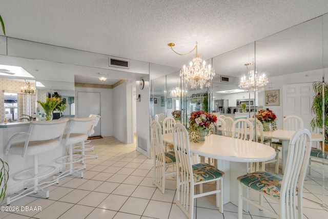 2700 N Peninsula Ave Apt 211, New Smyrna Beach, FL 32169