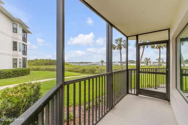 2700 N Peninsula Ave Apt 211, New Smyrna Beach, FL 32169