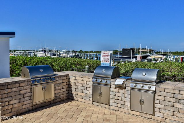 2700 N Peninsula Ave Apt 211, New Smyrna Beach, FL 32169
