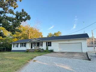 4914 West Farm Road 82, Springfield, MO 65803