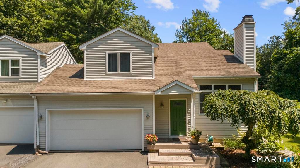 2 Brickham Way, Burlington, CT 06013
