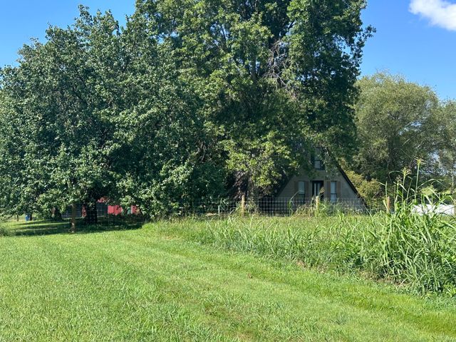 1865 Blair School Road, Russell Springs, KY 42642