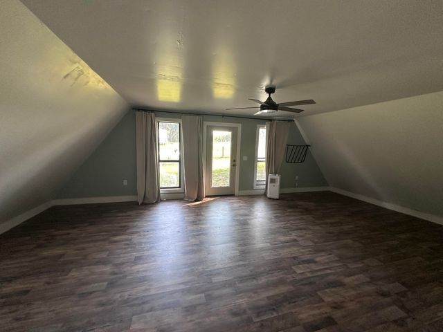 1865 Blair School Road, Russell Springs, KY 42642