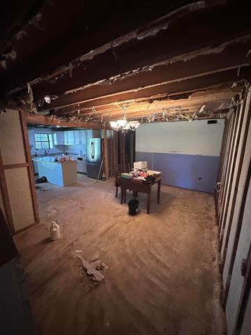 1865 Blair School Road, Russell Springs, KY 42642