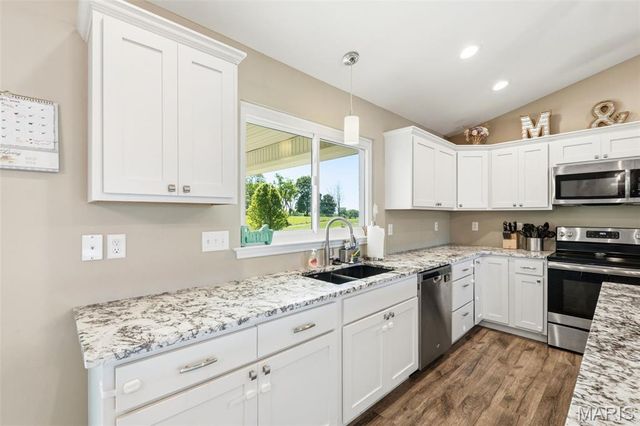 150 Moore Estates Drive, Troy, MO 63379