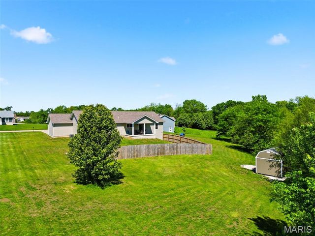 150 Moore Estates Drive, Troy, MO 63379