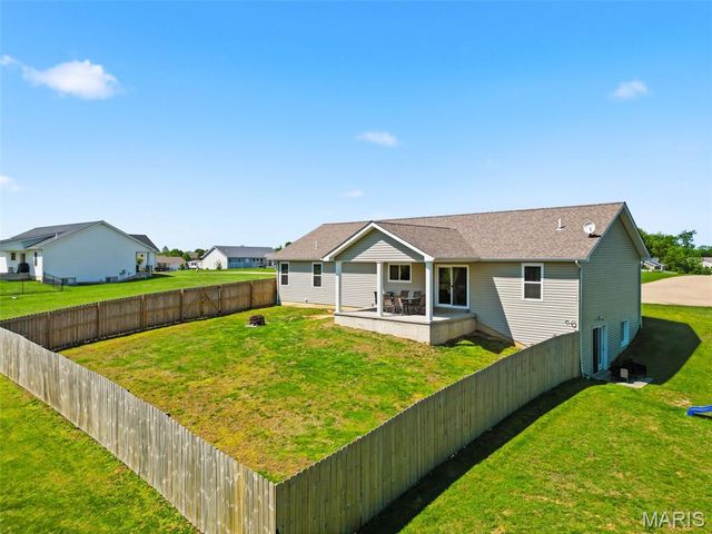 150 Moore Estates Drive, Troy, MO 63379