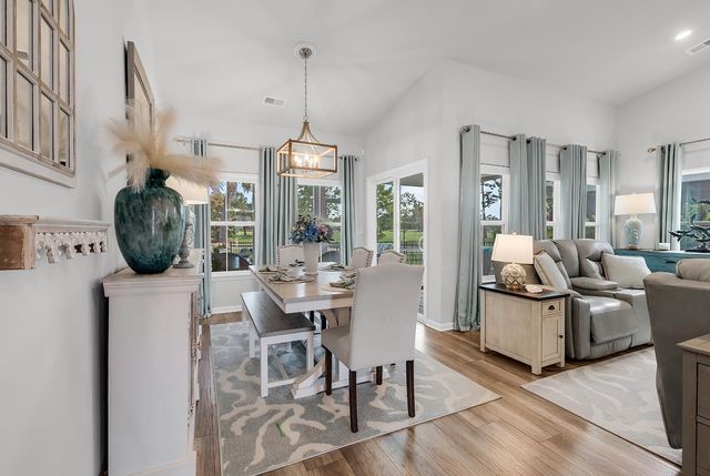 5672 Canary Island Ct., Myrtle Beach, SC 29577