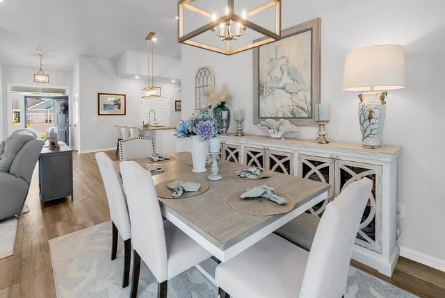 5672 Canary Island Ct., Myrtle Beach, SC 29577