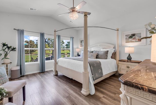 5672 Canary Island Ct., Myrtle Beach, SC 29577
