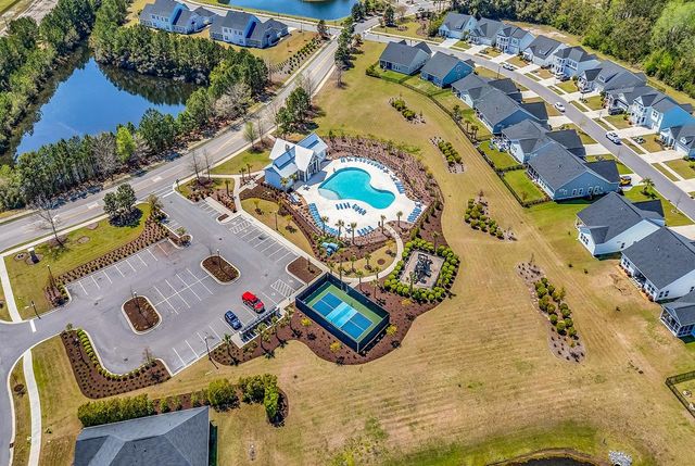 5672 Canary Island Ct., Myrtle Beach, SC 29577
