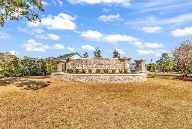 5672 Canary Island Ct., Myrtle Beach, SC 29577