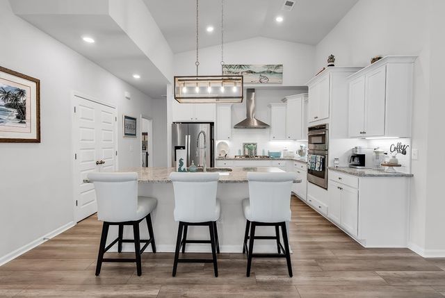 5672 Canary Island Ct., Myrtle Beach, SC 29577