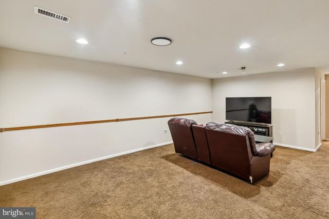 12608 MARLTON CENTER DR, Upper Marlboro, MD 20772