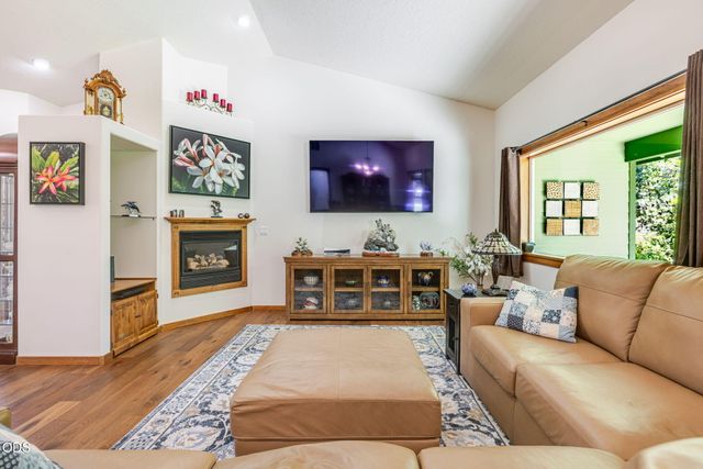 3350 NE Stonebrook Loop, Bend, OR 97701