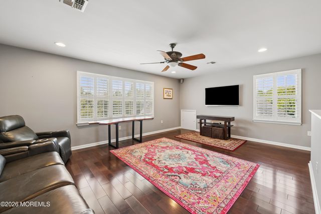 1 Cherokee Court, Morganville, NJ 07751
