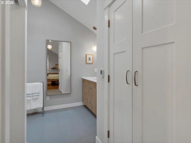 350 RURAL Ave S, Salem, OR 97301