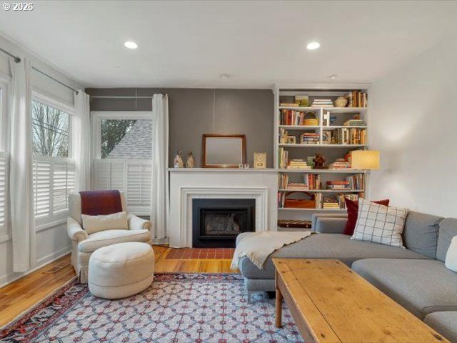 350 RURAL Ave S, Salem, OR 97301