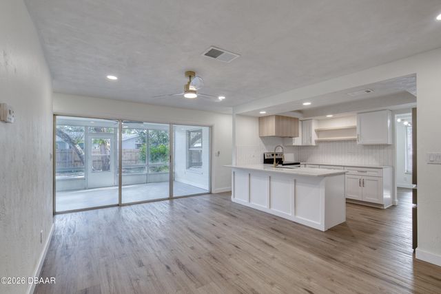 767 Lindenwood Circle W, Ormond Beach, FL 32174