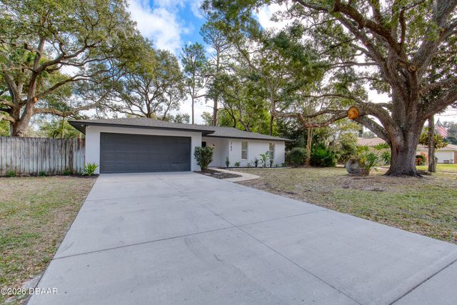 767 Lindenwood Circle W, Ormond Beach, FL 32174