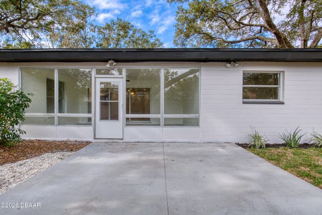 767 Lindenwood Circle W, Ormond Beach, FL 32174