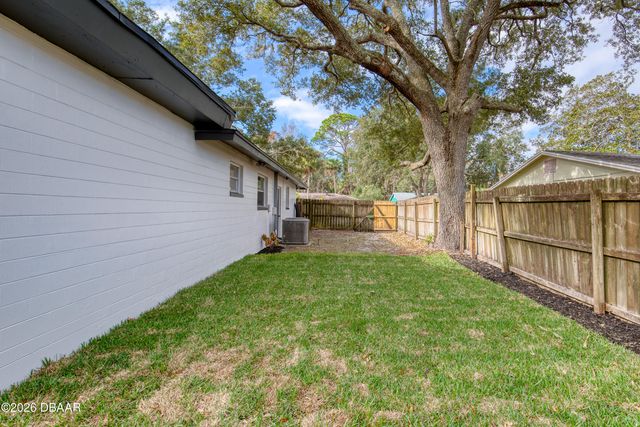 767 Lindenwood Circle W, Ormond Beach, FL 32174