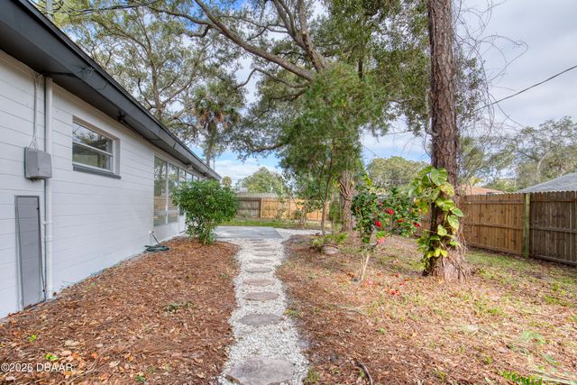 767 Lindenwood Circle W, Ormond Beach, FL 32174