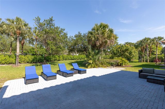 8072 NW 123rd Ter 0, Parkland, FL 33076