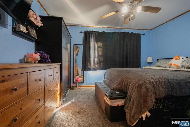 3 6th, Wanaque, NJ 07420