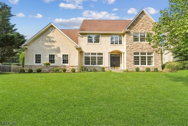 7 Coggins Ln, West Orange Twp., NJ 07052