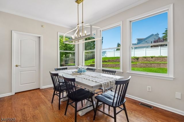 7 Coggins Ln, West Orange Twp., NJ 07052