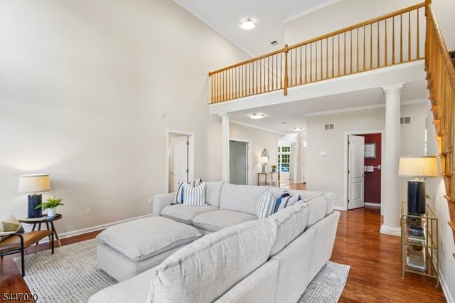 7 Coggins Ln, West Orange Twp., NJ 07052