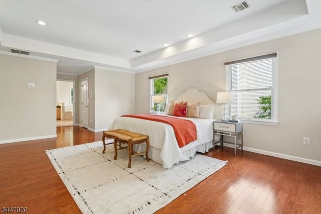 7 Coggins Ln, West Orange Twp., NJ 07052