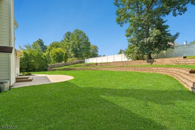 7 Coggins Ln, West Orange Twp., NJ 07052