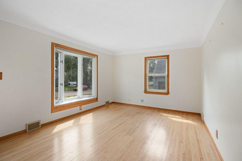 3727 Yates Avenue N, Crystal, MN 55422 — photo 5