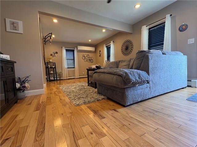 92 Irons Avenue, Johnston, RI 02919
