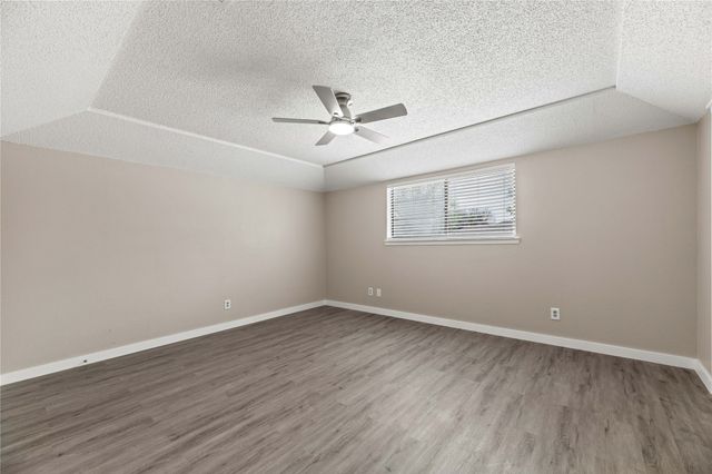 1517 Trinity View Street, Irving, TX 75060